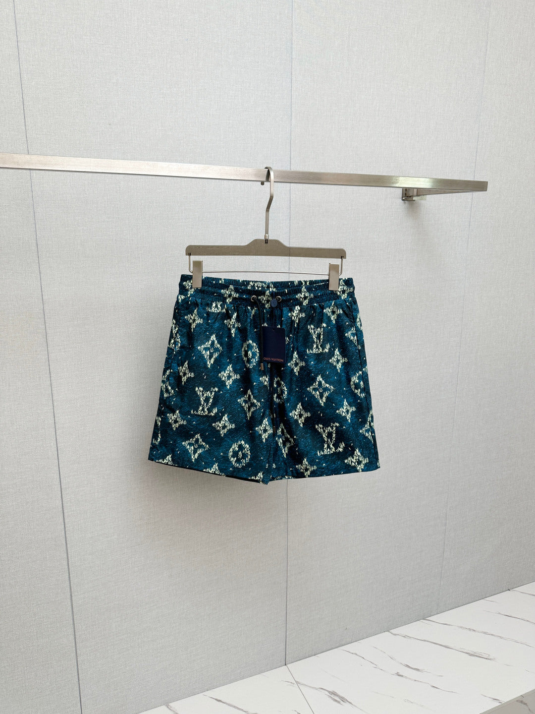 Louis Vuitton Men's Casual Beach Shorts – 2025SS