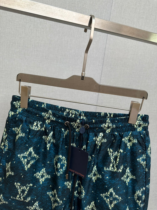 Louis Vuitton Men's Casual Beach Shorts – 2025SS