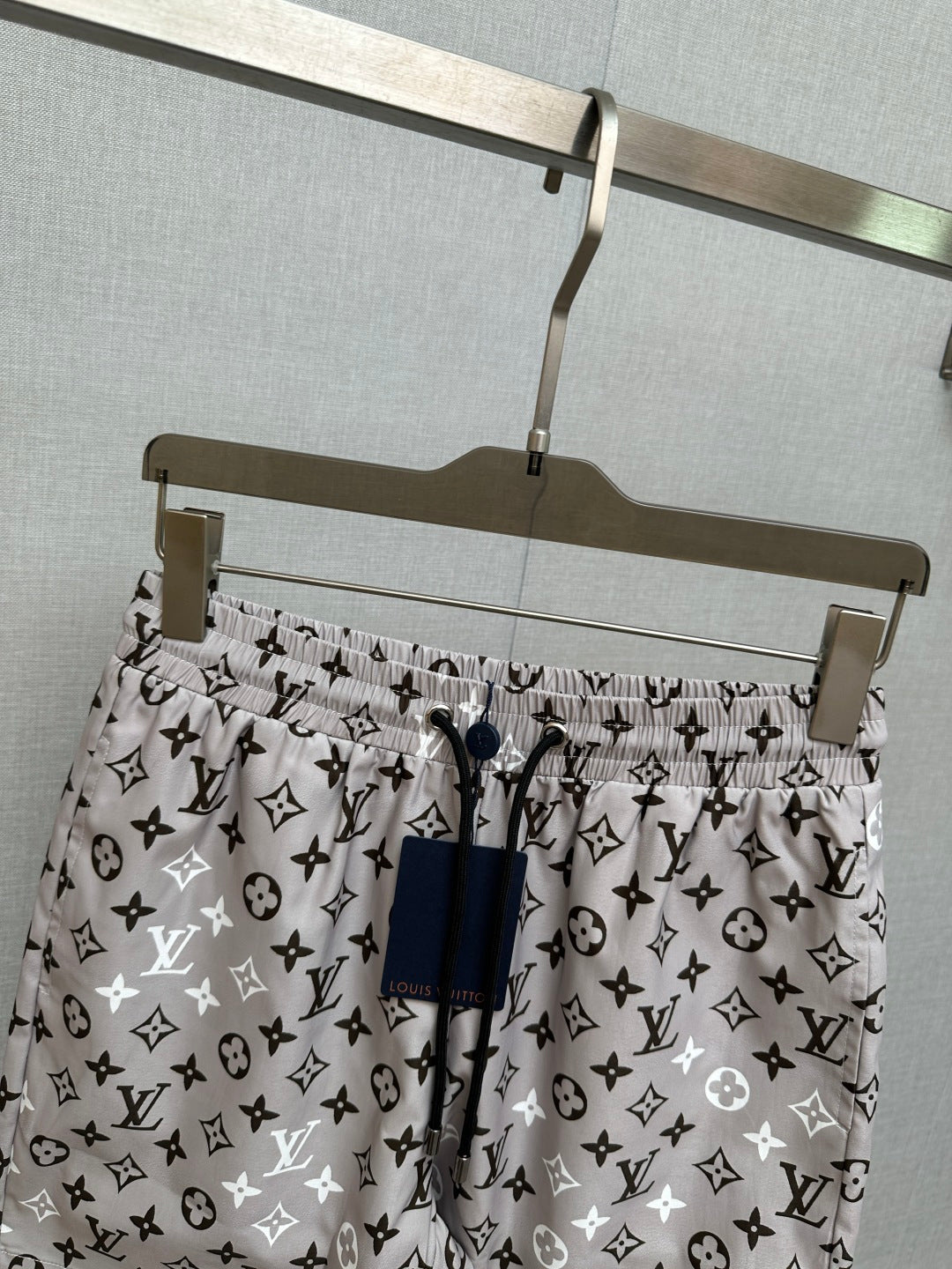 Louis Vuitton Men's Casual Beach Shorts – 2025SS