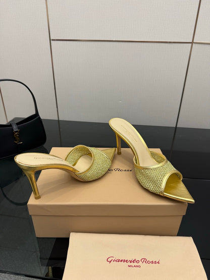Gianvito Rossi Classic Pointed-Toe Embroidered Pumps