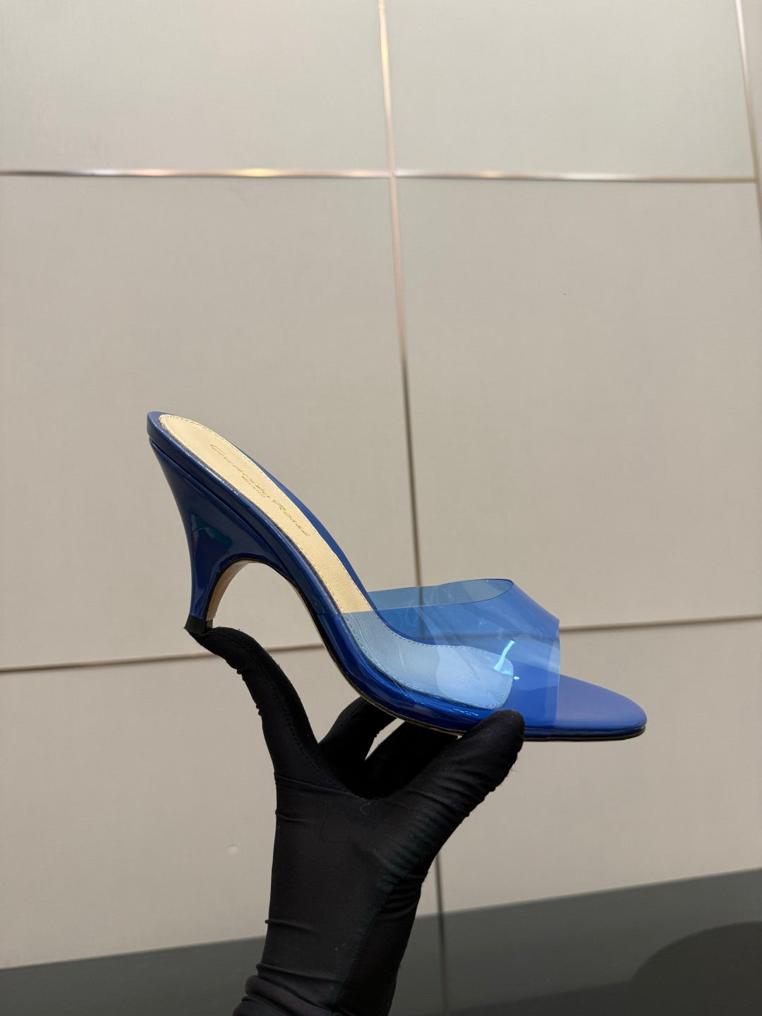 Gianvito Rossi Pointed-Toe Crystal Heeled Sandals – 2026SS