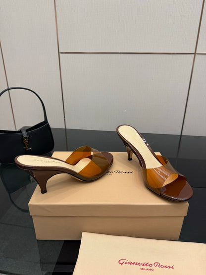 Gianvito Rossi Pointed-Toe Crystal Heeled Sandals – 2026SS