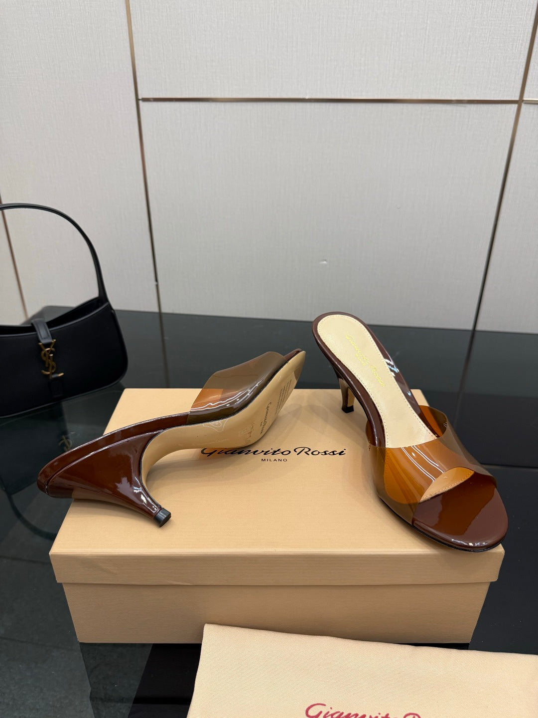 Gianvito Rossi Pointed-Toe Crystal Heeled Sandals – 2026SS