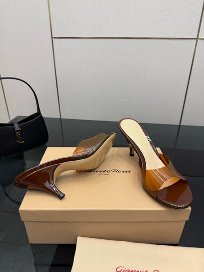 Gianvito Rossi Pointed-Toe Crystal Heeled Sandals – 2026SS