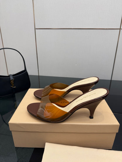 Gianvito Rossi Pointed-Toe Crystal Heeled Sandals – 2026SS