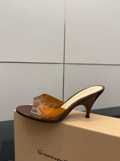 Gianvito Rossi Pointed-Toe Crystal Heeled Sandals – 2026SS
