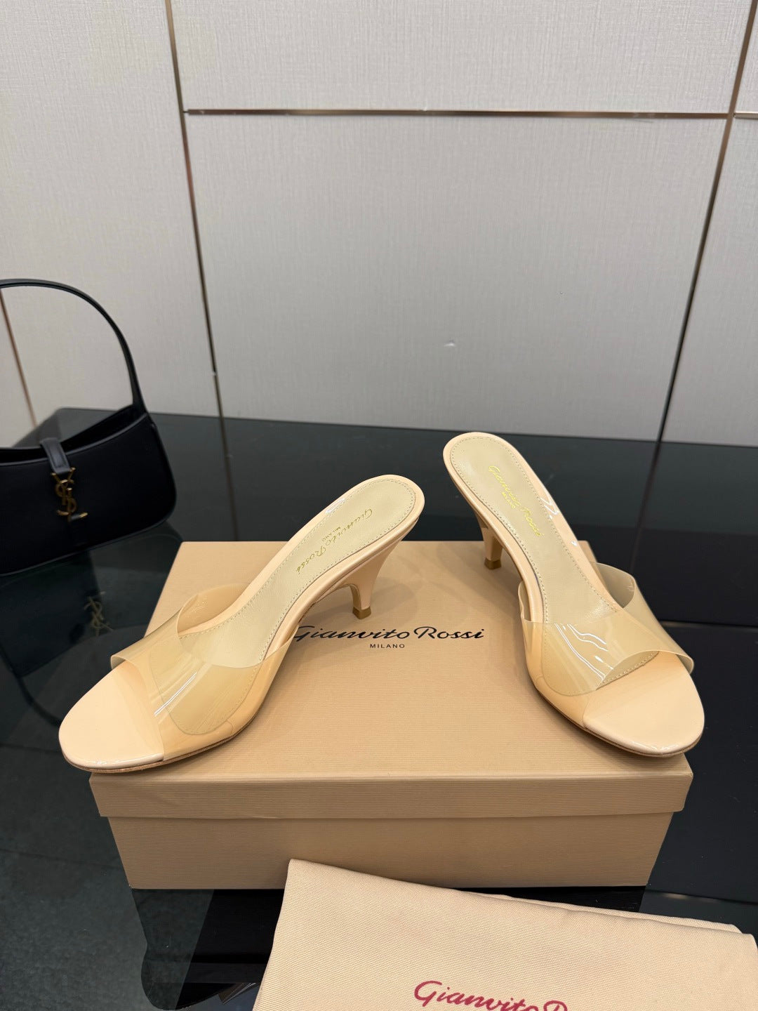 Gianvito Rossi Pointed-Toe Crystal Heeled Sandals – 2026SS