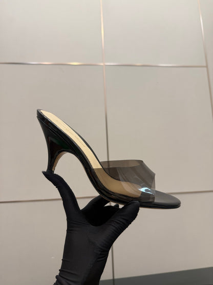 Gianvito Rossi Pointed-Toe Crystal Heeled Sandals – 2026SS