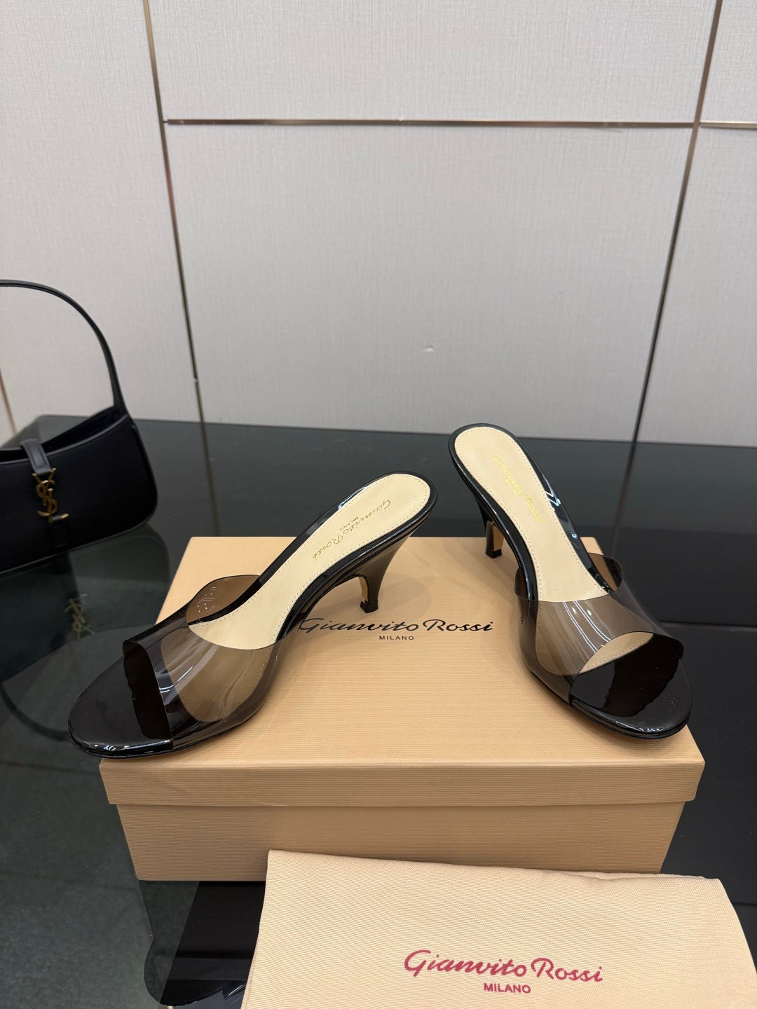 Gianvito Rossi Pointed-Toe Crystal Heeled Sandals – 2026SS