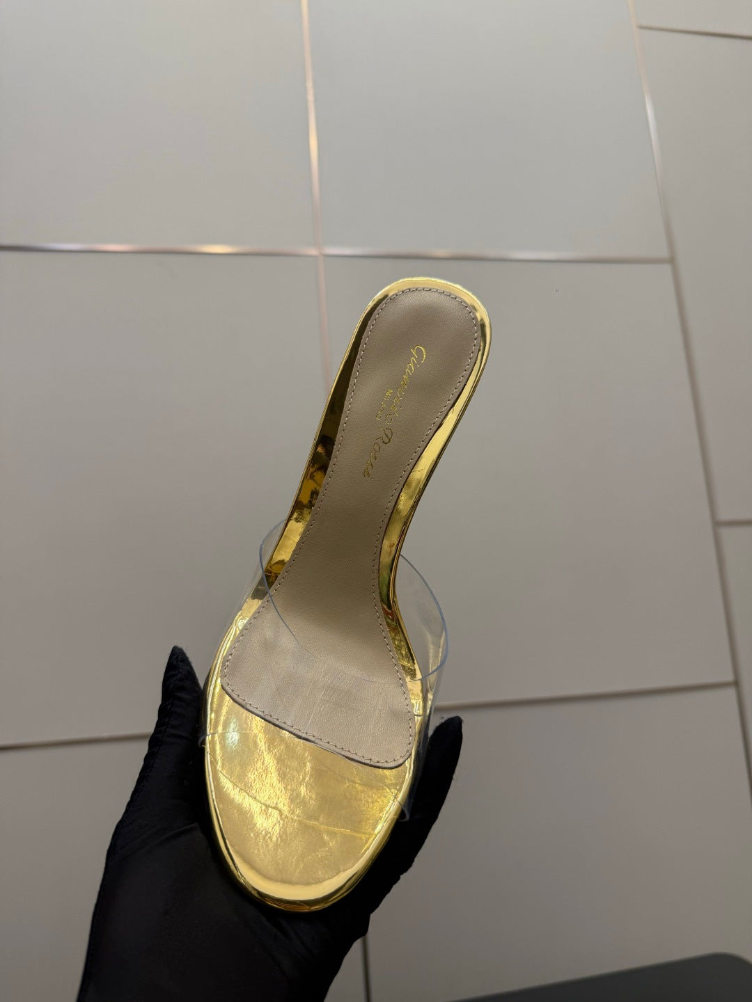 Gianvito Rossi Pointed-Toe Crystal Heeled Sandals – 2026SS