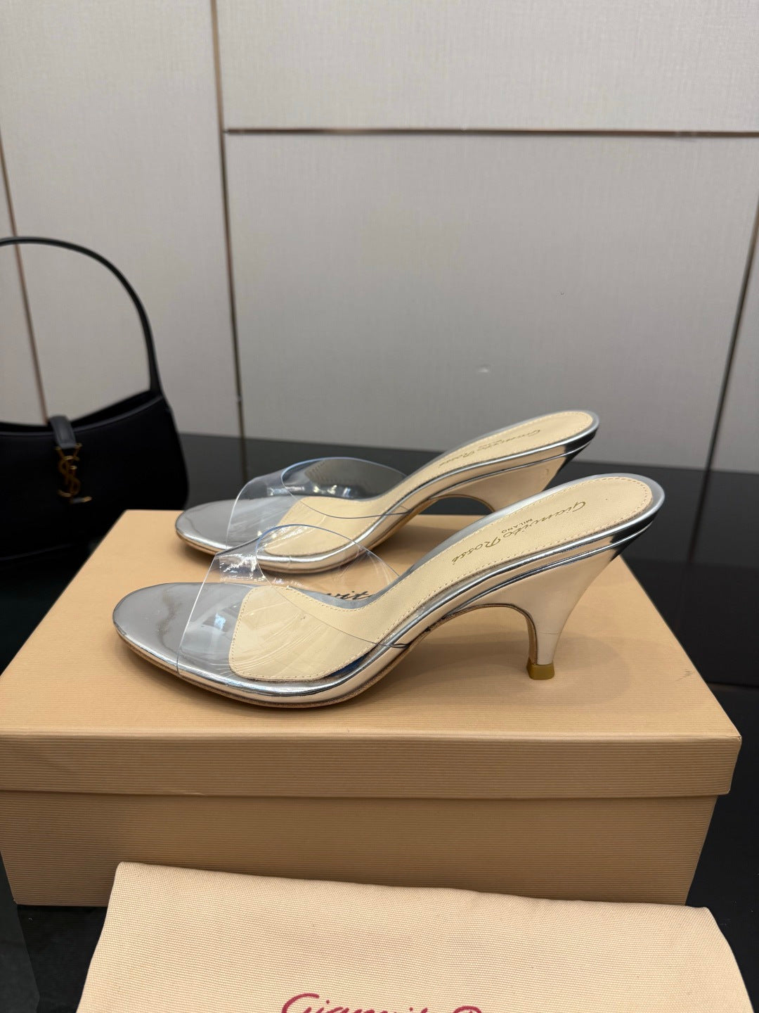 Gianvito Rossi Pointed-Toe Crystal Heeled Sandals – 2026SS