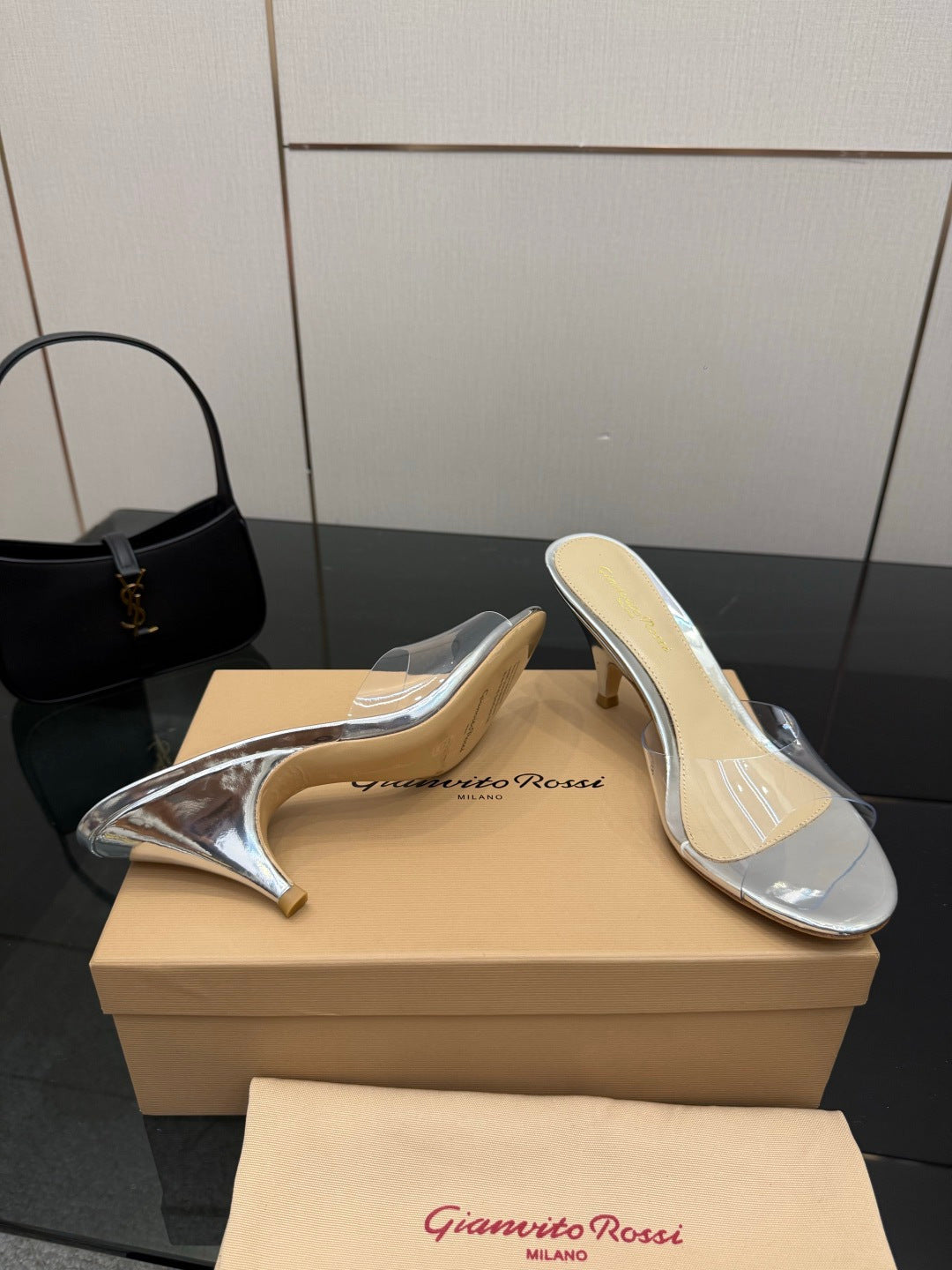 Gianvito Rossi Pointed-Toe Crystal Heeled Sandals – 2026SS