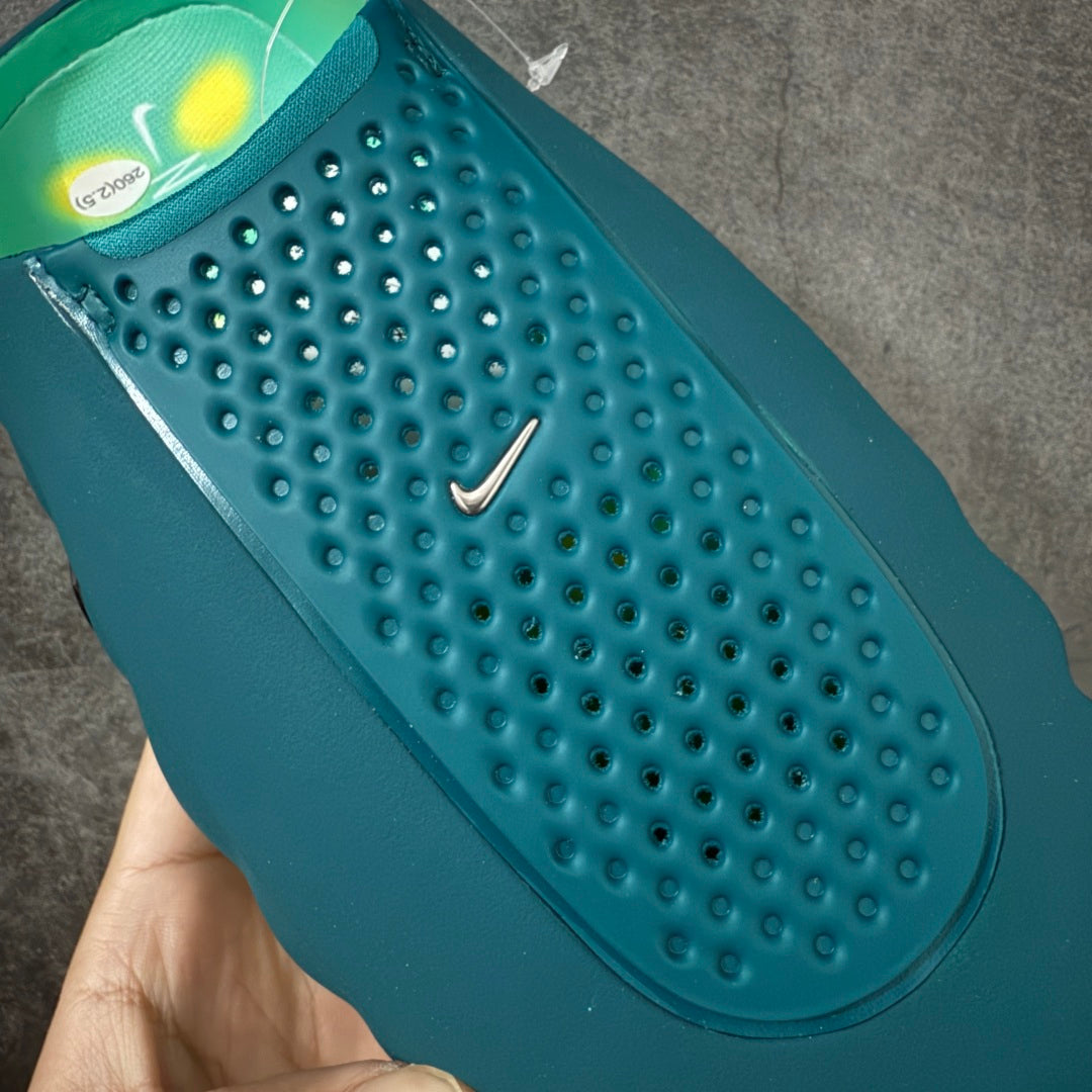 Nike Mind 001 Neuroscience Massage Clogs – Gradient Green