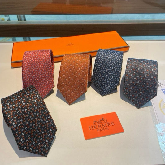 Hermès Men's Twill Silk Tie