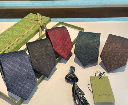 Gucci GG Logo Jacquard Silk Tie