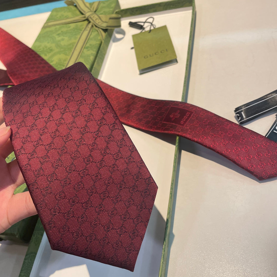 Gucci GG Logo Jacquard Silk Tie