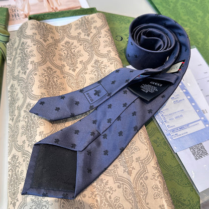 Gucci Bee Jacquard Silk Tie