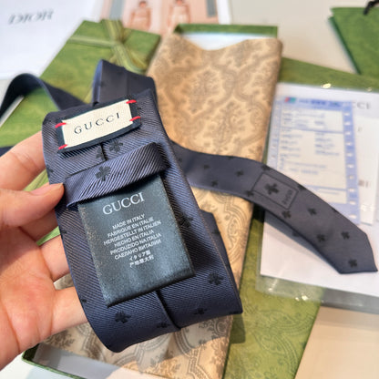 Gucci Bee Jacquard Silk Tie