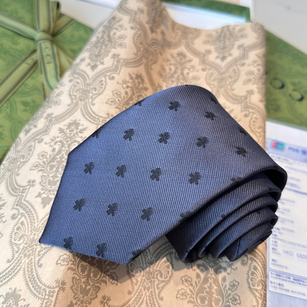 Gucci Bee Jacquard Silk Tie