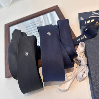 Dior Men's Minimalist Logo Jacquard Tie