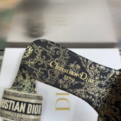 Dior Dway Embroidered Flat Slides – Spring/Summer 2026 Collection