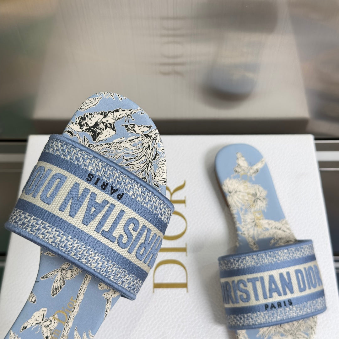 Dior Dway Embroidered Flat Slides – Spring/Summer 2026 Collection