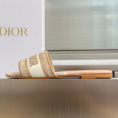Dior Dway Embroidered Flat Slides – Spring/Summer 2026 Collection