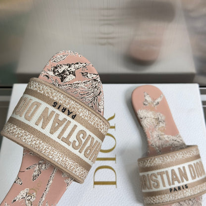 Dior Dway Embroidered Flat Slides – Spring/Summer 2026 Collection