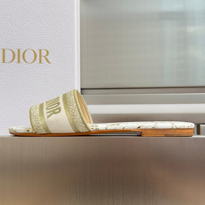 Dior Dway Embroidered Flat Slides – Spring/Summer 2026 Collection