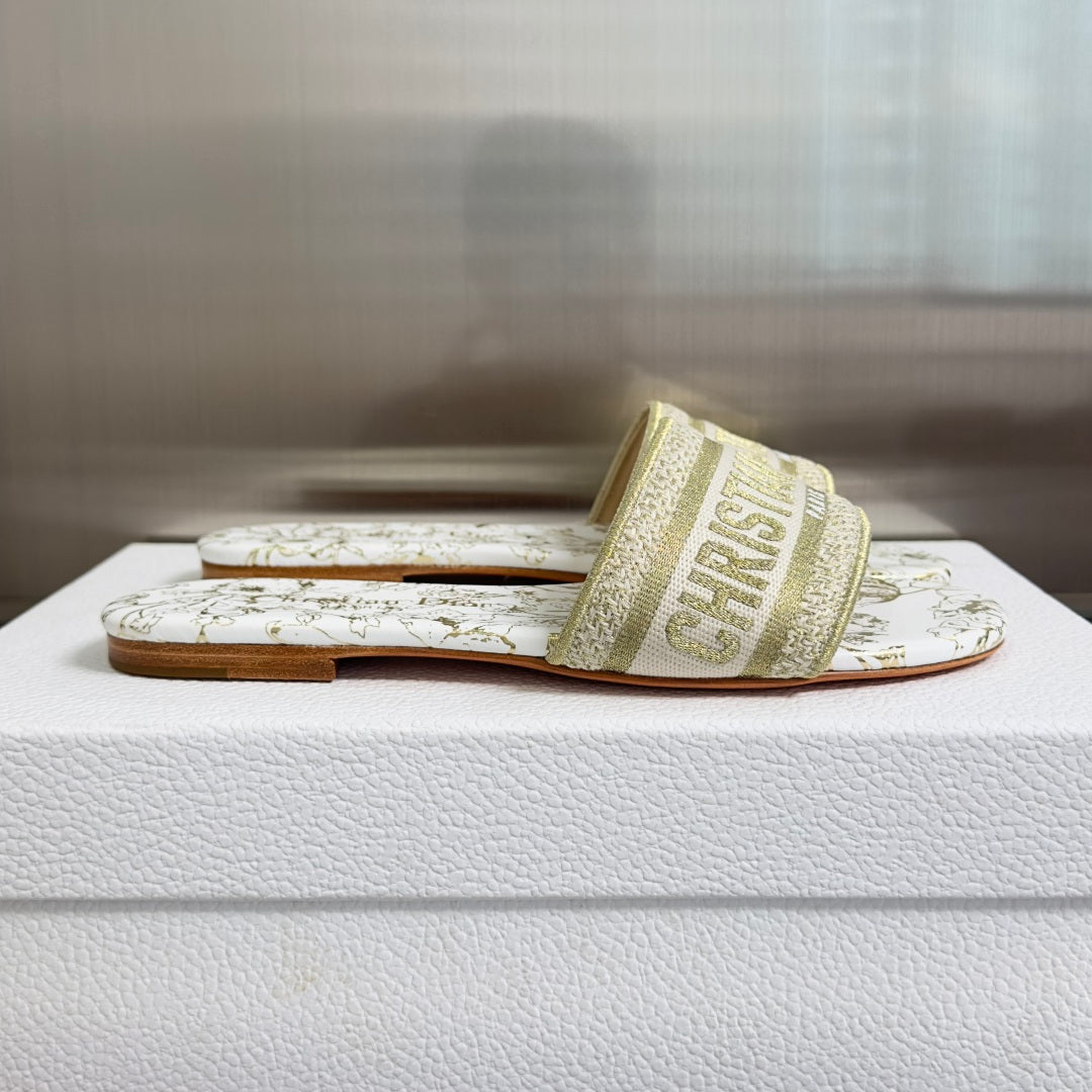 Dior Dway Embroidered Flat Slides – Spring/Summer 2026 Collection