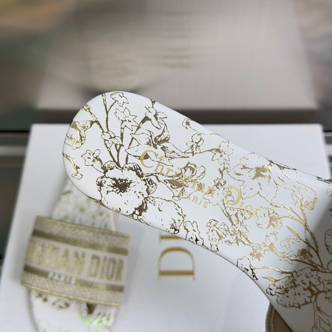 Dior Dway Embroidered Flat Slides – Spring/Summer 2026 Collection