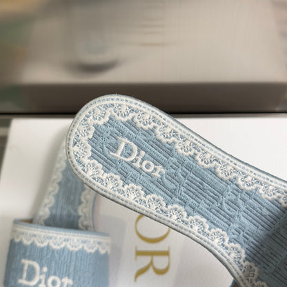 Dior Dentelle Lace Flat Slides – Summer 2026