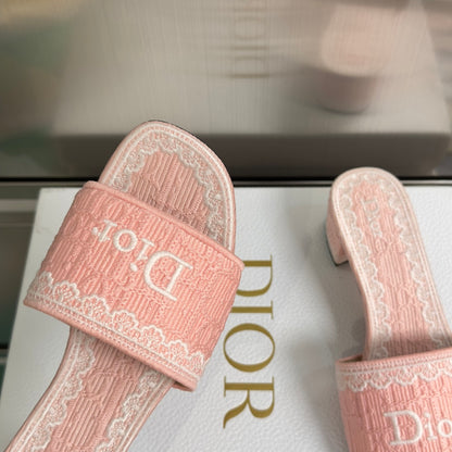 Dior Dentelle Lace Flat Sandals – Summer Collection – 2026