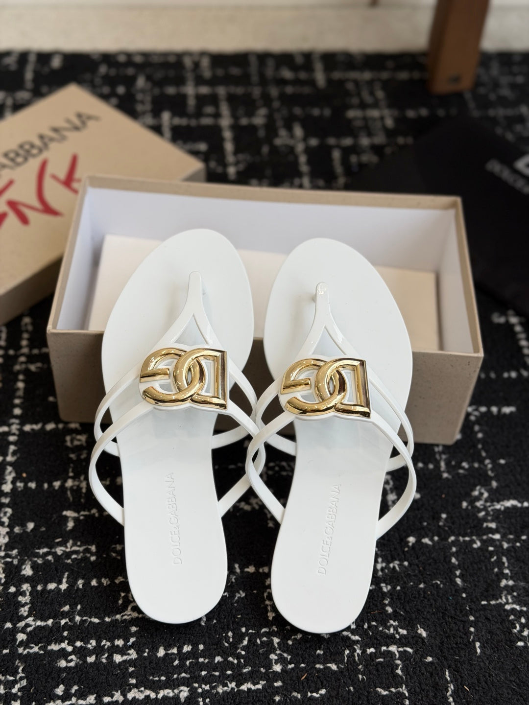 Dolce & Gabbana Jelly Thong Sandals – Spring/Summer Collection