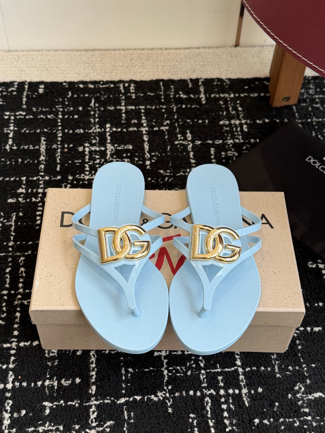 Dolce & Gabbana Jelly Thong Sandals – Spring/Summer Collection