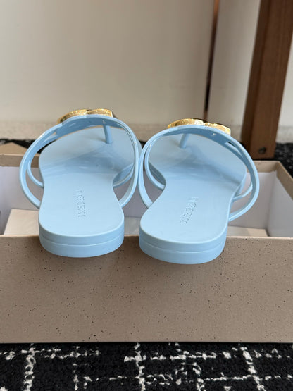 Dolce & Gabbana Jelly Thong Sandals – Spring/Summer Collection