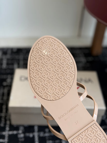 Dolce & Gabbana Jelly Thong Sandals – Spring/Summer Collection