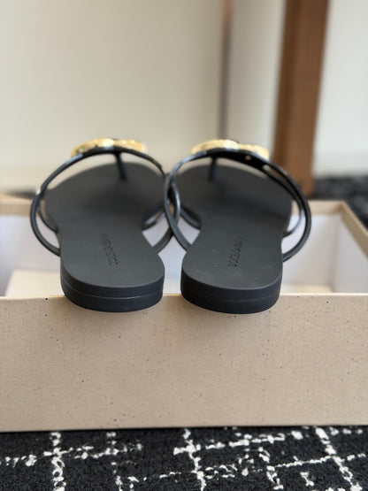Dolce & Gabbana Jelly Thong Sandals – Spring/Summer Collection