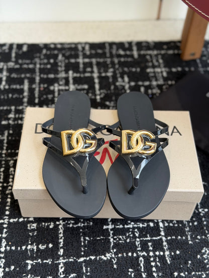 Dolce & Gabbana Jelly Thong Sandals – Spring/Summer Collection
