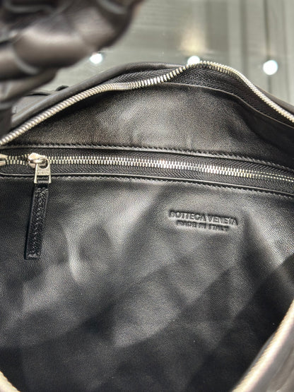 Bottega Veneta Jodie Intrecciato Hobo Bag