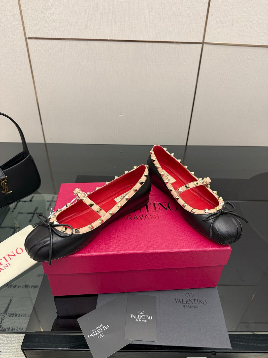 Valentino Classic Leather Sandals – Spring/Summer Collection