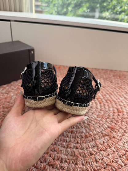 Alaïa Woven Fishnet Mules – 2026 Spring/Summer Collection