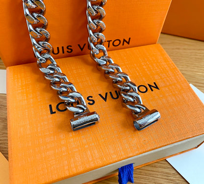 Louis Vuitton LV Chain Links Limited Edition Magnetic Clasp Stainless Steel Bracelet