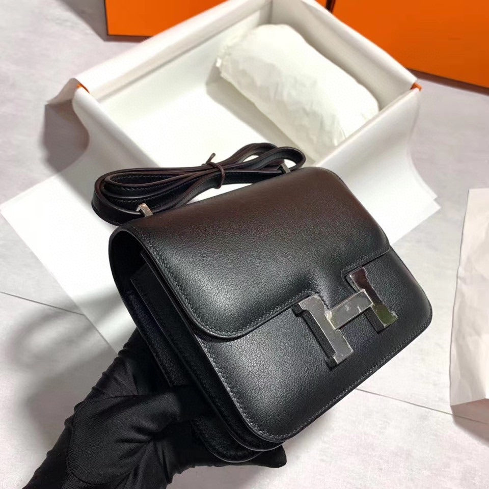 Hermès Constance 19cm Shoulder Bag