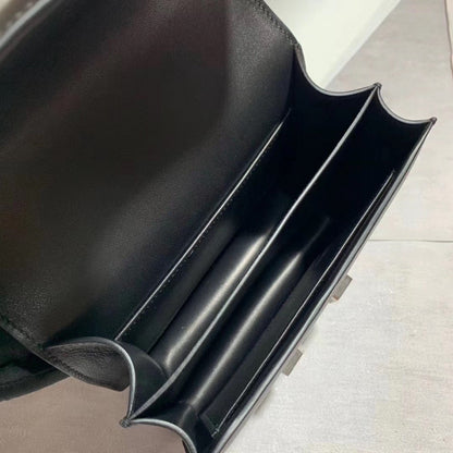 Hermès Constance 19cm Shoulder Bag