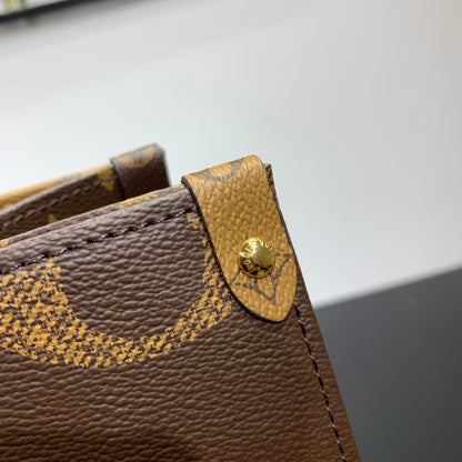 Louis Vuitton Onthego MM Monogram Reverse Tote Bag