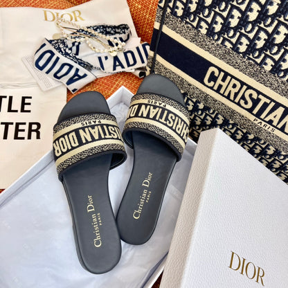 Dior Oblique Embroidered Platform Mules – Spring/Summer Collection