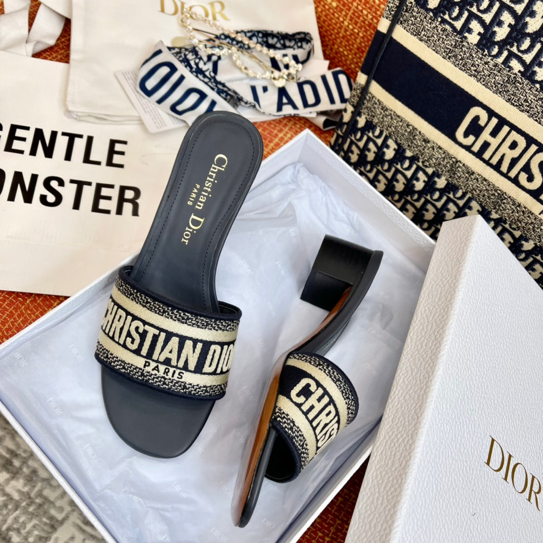Dior Oblique Embroidered Platform Mules – Spring/Summer Collection