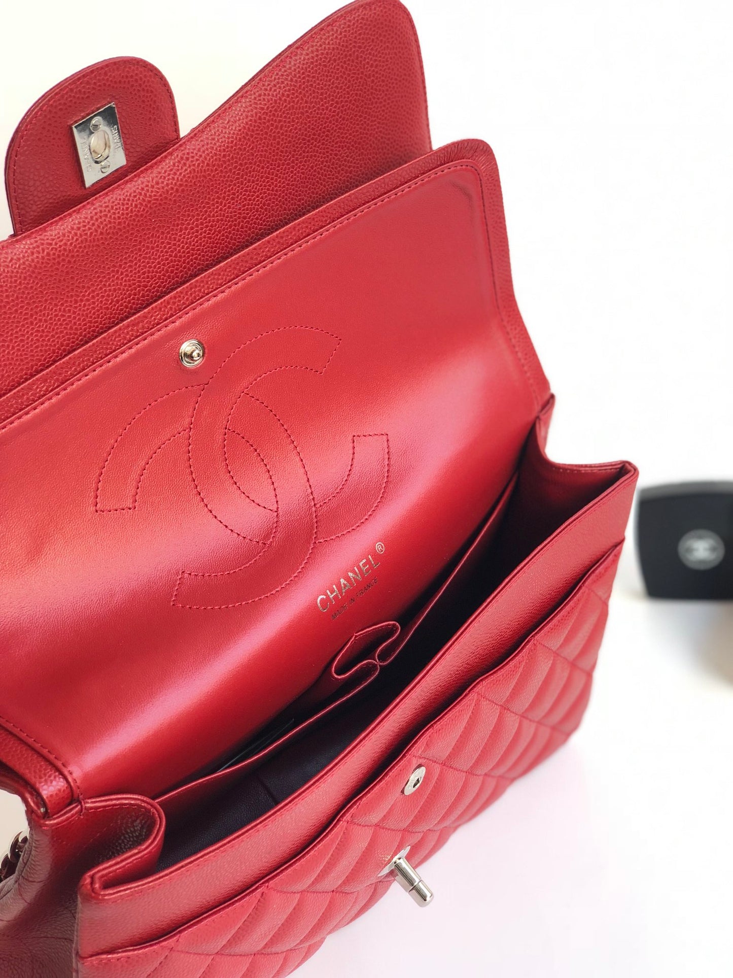 Chanel Classic Flap Bag – Caviar Leather