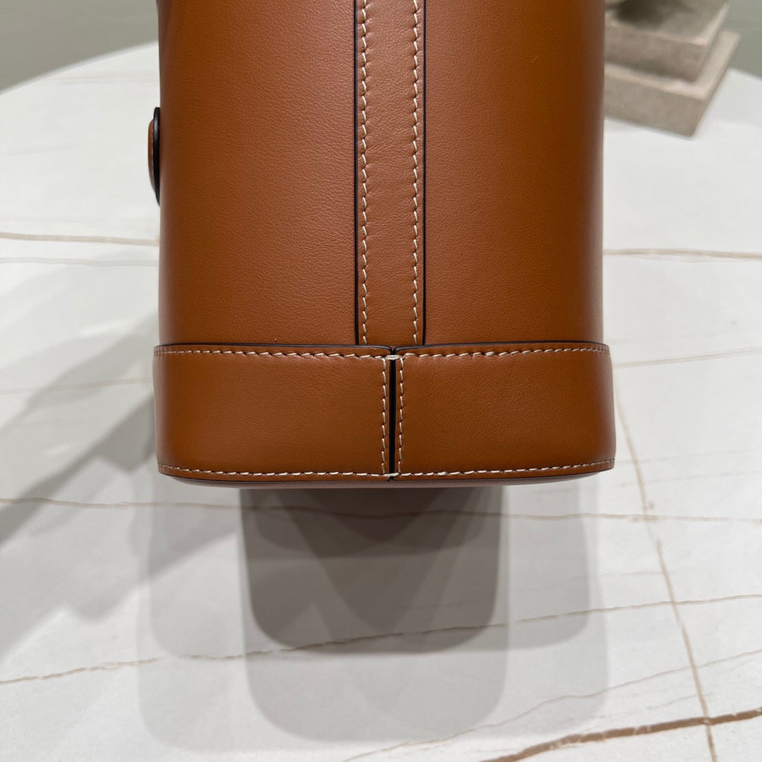 Celine Cuir Triomphe Calfskin Bucket Bag